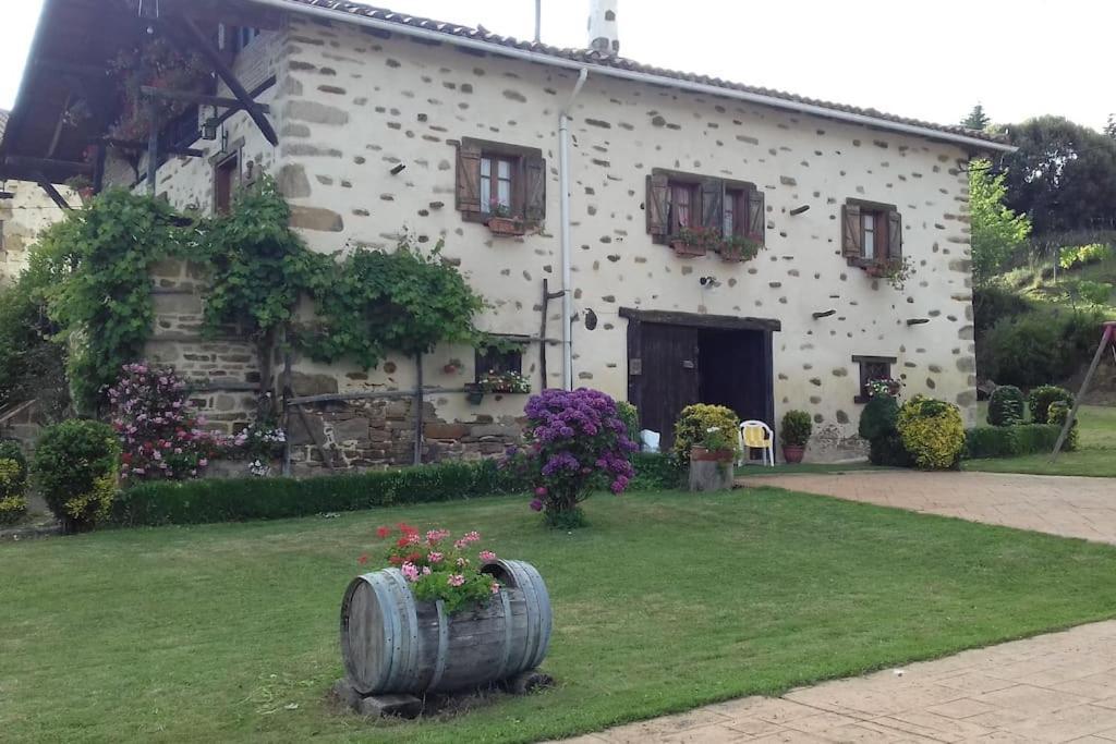 Caserio Vasco Con Piscina Y Barbacoa Orozko Extérieur photo